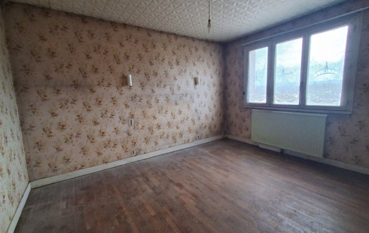 Maison CHATEAUNEUF-LA-FORET (87130)  99 m2 77 000 € 