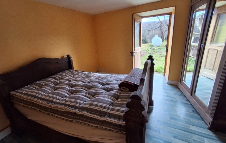 Maison CHATEAUNEUF-LA-FORET (87130)  51 m2 77 000 € 