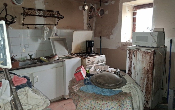 Maison SAINT-GENEST-SUR-ROSELLE (87260)  80 m2 44 000 € 