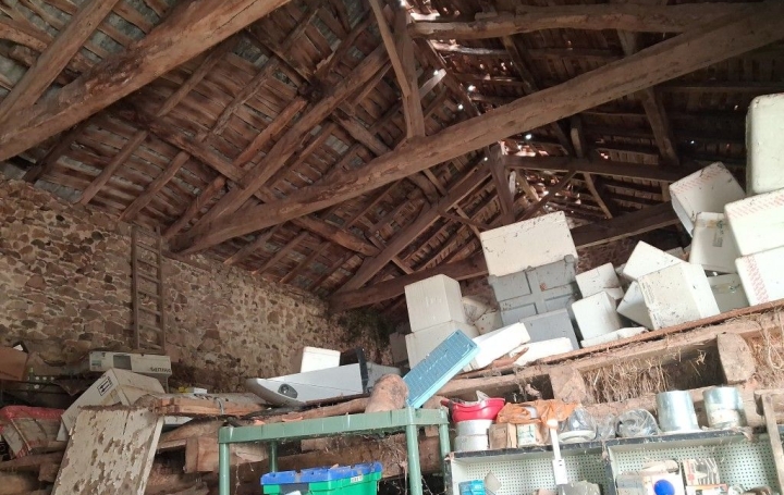 Maison SAINT-GENEST-SUR-ROSELLE (87260)  80 m2 44 000 € 