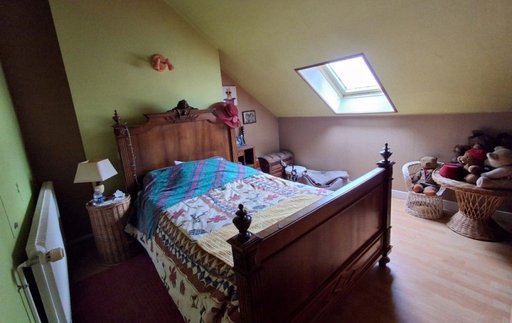 Maison LA CROISILLE-SUR-BRIANCE (87130)  125 m2 180 000 € 