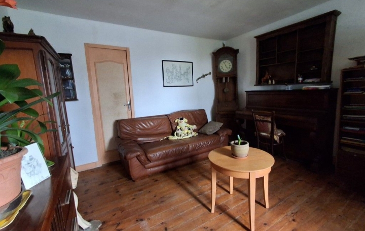 Maison LA CROISILLE-SUR-BRIANCE (87130)  125 m2 180 000 € 