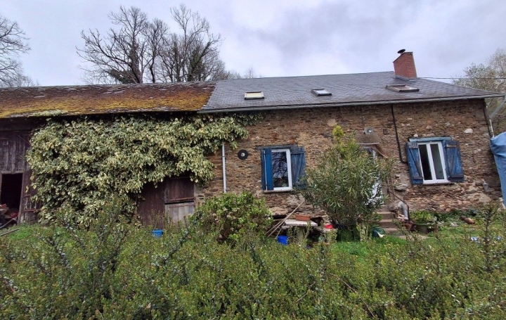 Maison LA CROISILLE-SUR-BRIANCE (87130)  125 m2 180 000 € 