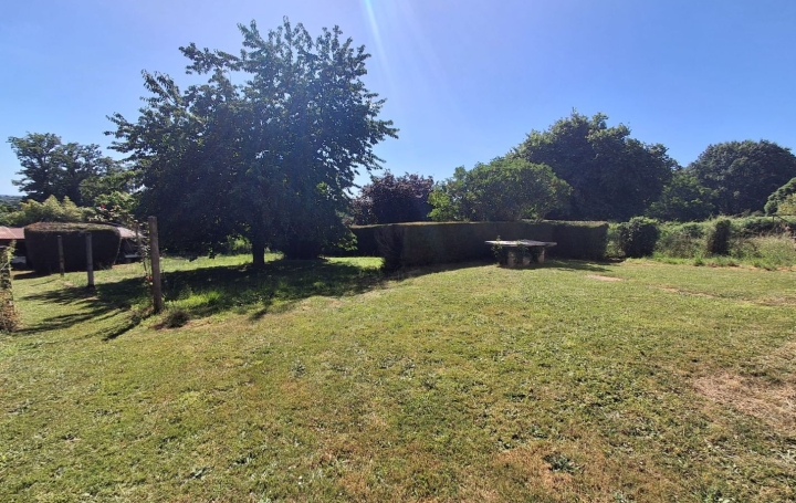 Maison LE CHATENET-EN-DOGNON (87400)  75 m2 77 000 € 