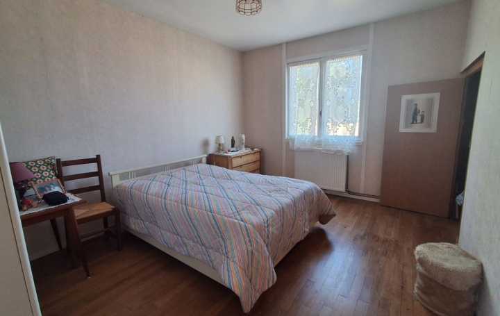 Maison LE CHATENET-EN-DOGNON (87400)  75 m2 77 000 € 