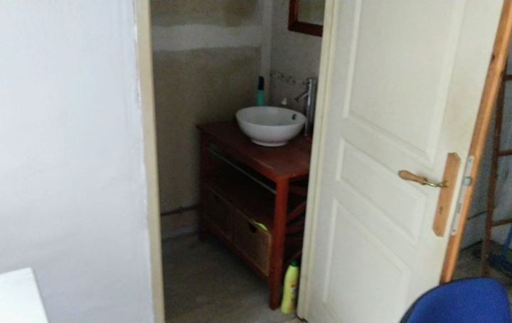 Immeuble LINARDS (87130)  35 m2 48 000 € 