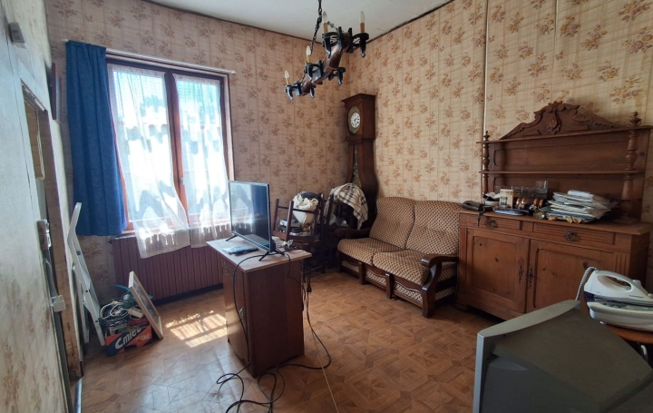 Maison EYMOUTIERS (87120)  45 m2 44 000 € 