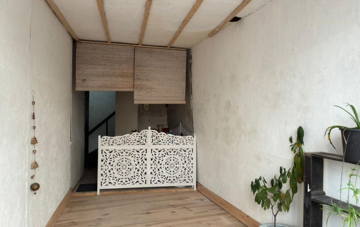 Maison SAINT-LEONARD-DE-NOBLAT (87400)  150 m2 38 500 € 