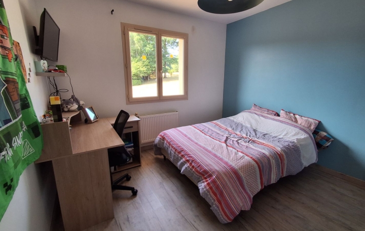 Maison LA GENEYTOUSE (87400)  200 m2 340 000 € 