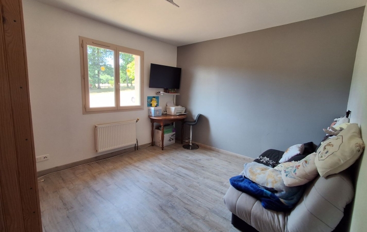Maison LA GENEYTOUSE (87400)  200 m2 340 000 € 