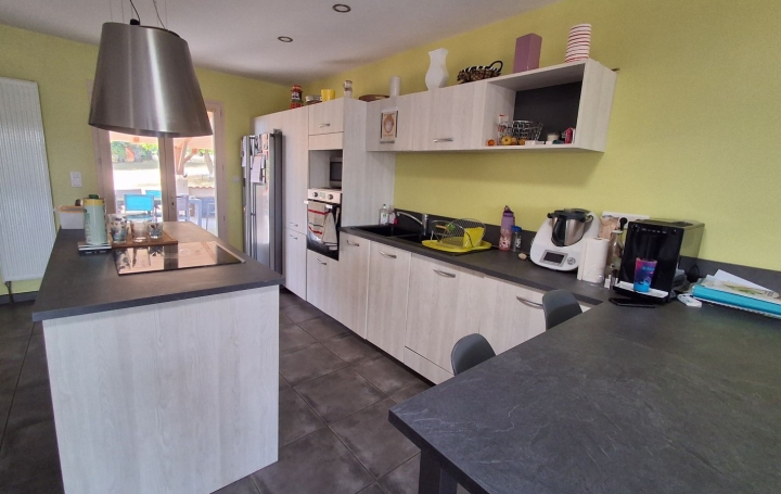 Maison LA GENEYTOUSE (87400)  200 m2 340 000 € 