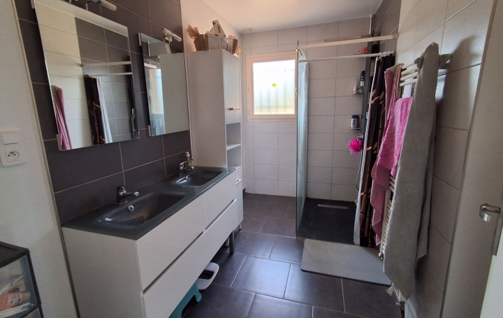 Maison LA GENEYTOUSE (87400)  200 m2 340 000 € 