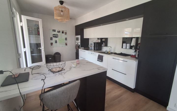 Maison EYJEAUX (87220)  122 m2 247 000 € 