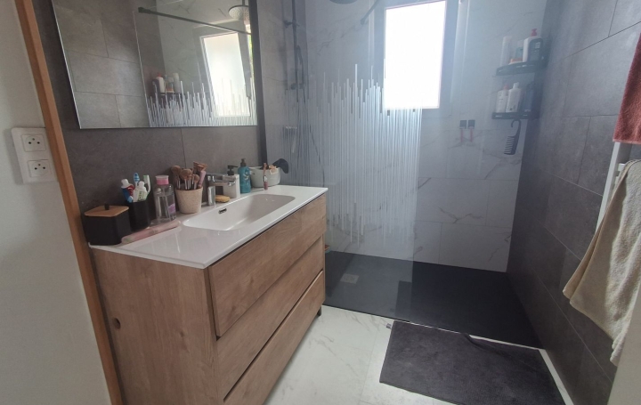 Maison EYJEAUX (87220)  122 m2 247 000 € 