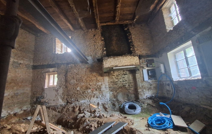 Maison de village AMBAZAC (87240)  70 m2 77 000 € 