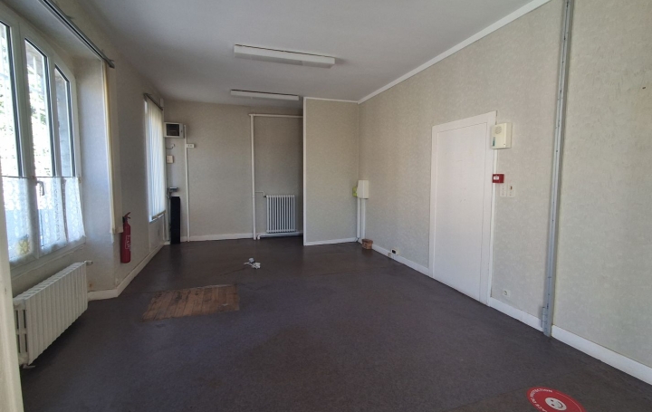 Maison LA CROISILLE-SUR-BRIANCE (87130)  106 m2 66 000 € 
