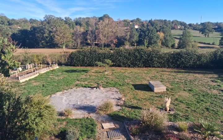 Maison SAINT-LEONARD-DE-NOBLAT (87400)  103 m2 190 000 € 