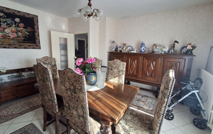 Maison SAINT-LEONARD-DE-NOBLAT (87400)  95 m2 118 000 € 