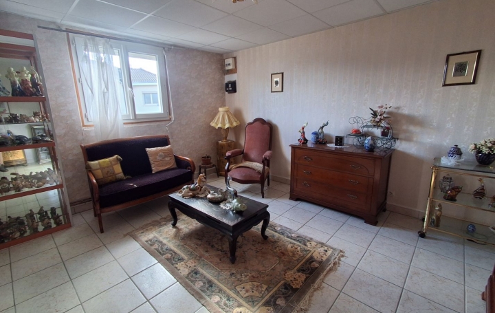 Maison SAINT-LEONARD-DE-NOBLAT (87400)  95 m2 118 000 € 