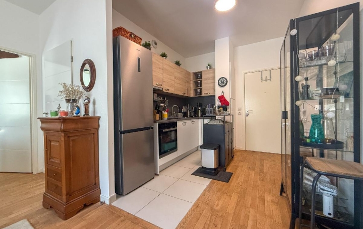 2 Pièces RUEIL-MALMAISON (92500)  38 m2 260 000 € 