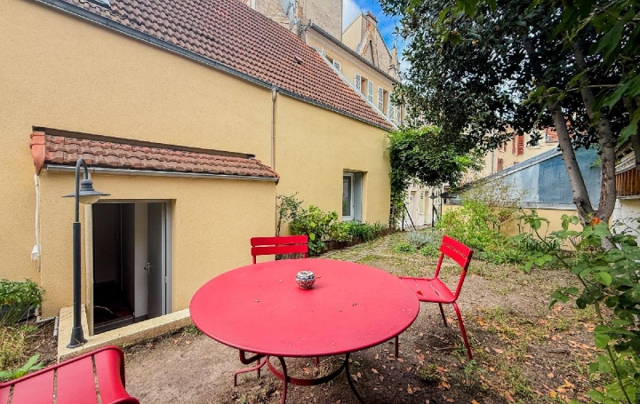 Maison NANTERRE (92000)  130 m2 838 000 € 