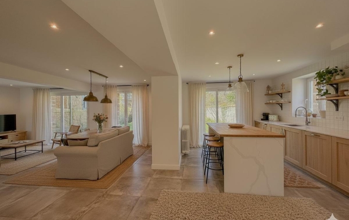 Maison MOISSON (78840)  278 m2 479 000 € 