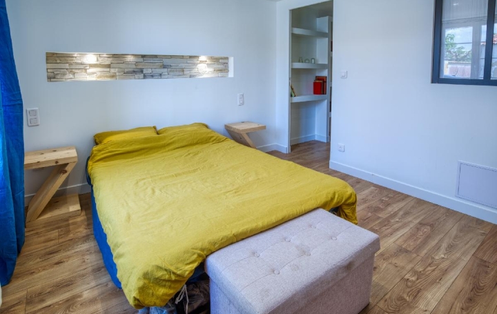 Maison MARENNES (17320)  113 m2 240 000 € 