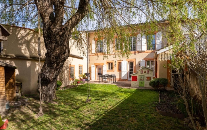 Maison MOISSAC (82200)  200 m2 229 500 € 