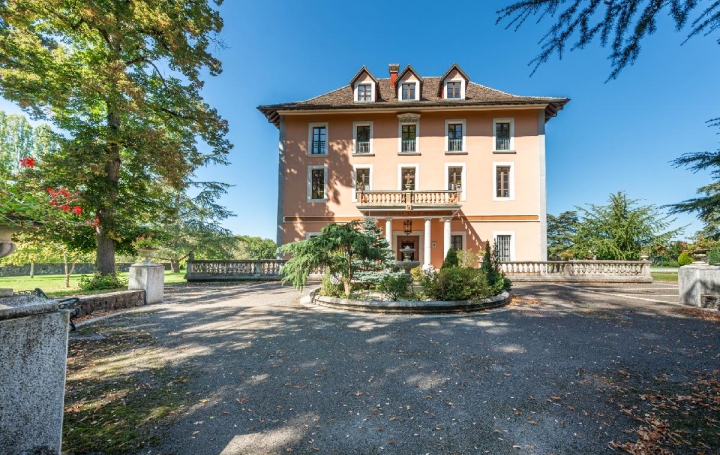 Maison THONON-LES-BAINS (74200)  993 m2 4 495 000 € 