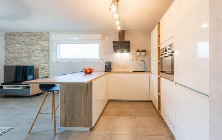 3 Pièces POISY (74330)  56 m2 329 000 € 