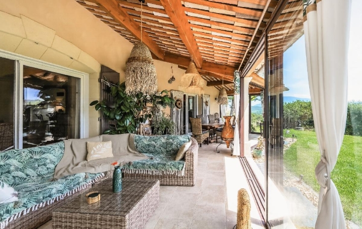 Maison VAISON-LA-ROMAINE (84110)  250 m2 1 350 000 € 