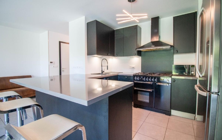 4 Pièces AMBILLY (74100)  79 m2 399 900 € 