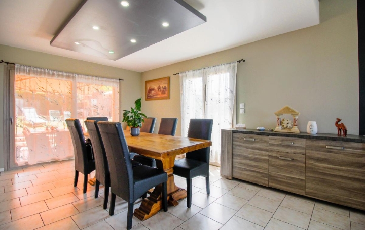 Maison MARIN (74200)  197 m2 569 000 € 