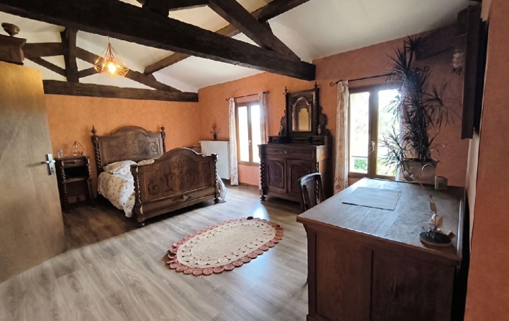 Maison CASTILLON-LA-BATAILLE (33350)  338 m2 440 000 € 