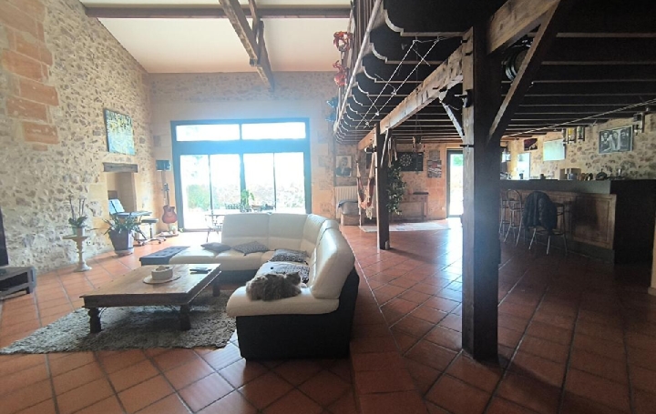 Maison RAUZAN (33420)  42 m2 60 000 € 
