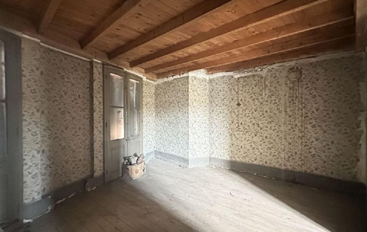 Maison SAINT-NAZAIRE-EN-ROYANS (26190)  173 m2 98 000 € 