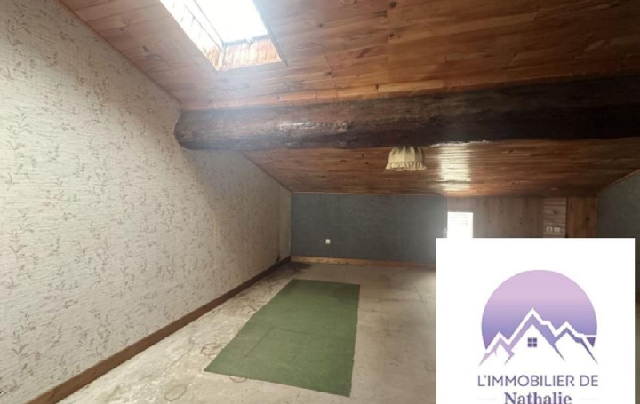 Maison SAINT-NAZAIRE-EN-ROYANS (26190)  136 m2 108 000 € 