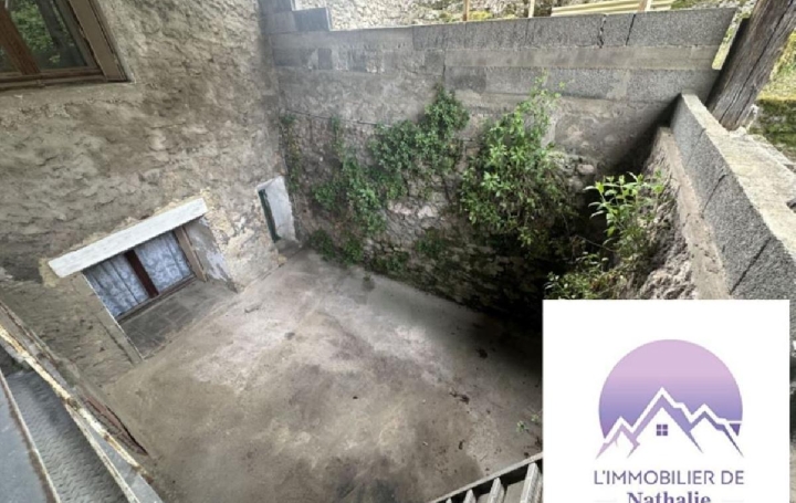 Maison SAINT-NAZAIRE-EN-ROYANS (26190)  136 m2 108 000 € 
