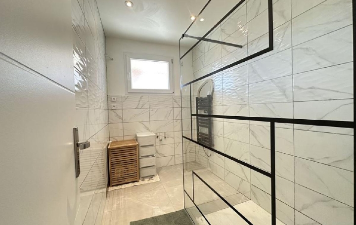 Maison SAINT-JUST-DE-CLAIX (38680)  76 m2 250 000 € 