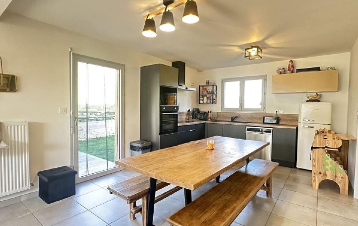Maison CHATTE (38160)  92 m2 250 000 € 