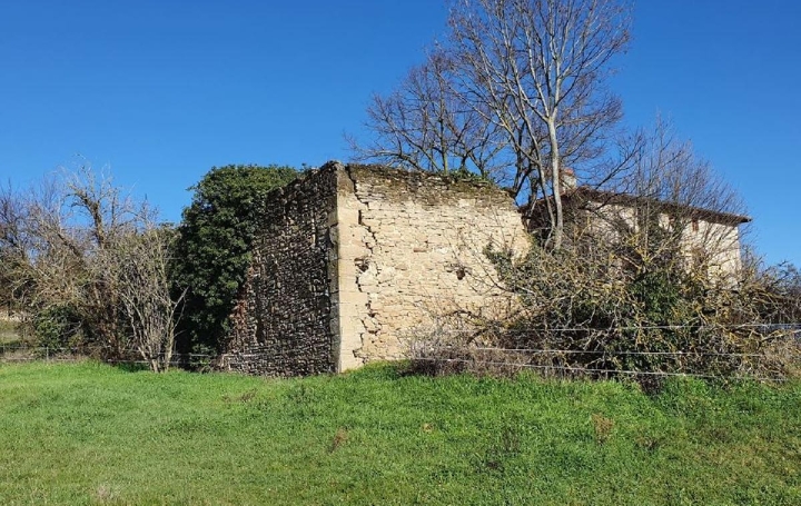 Maison GENISSIEUX (26750)  188 m2 450 000 € 