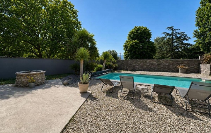 Maison SAINT-LATTIER (38840)  122 m2 370 000 € 
