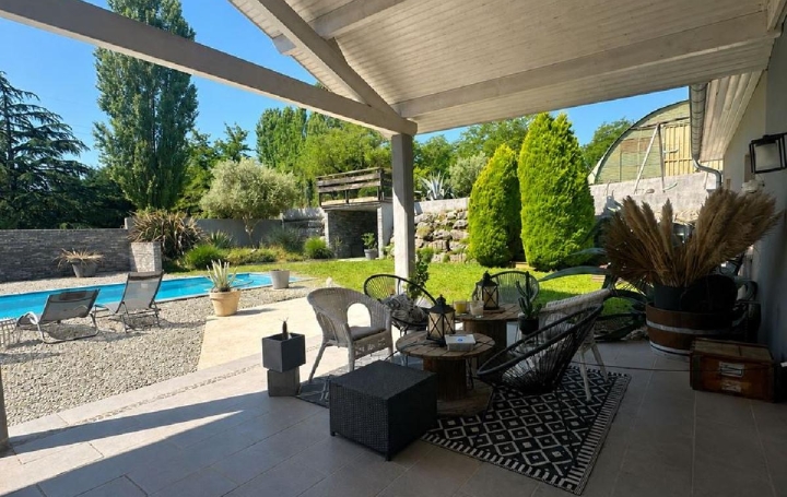 Maison SAINT-LATTIER (38840)  122 m2 370 000 € 