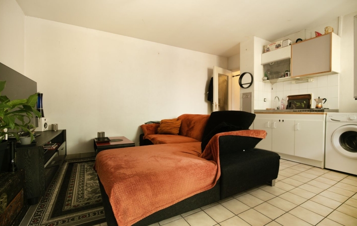 2 Pièces NANTES (44000)  40 m2 135 890 € 