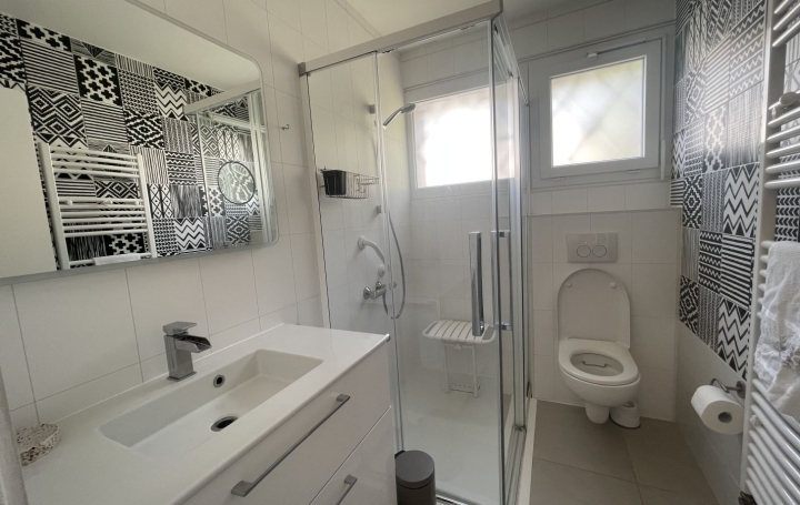 Maison IDRON (64320)  125 m2 320 000 € 