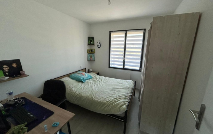Maison COURCON (17170)  102 m2 1 200 € 