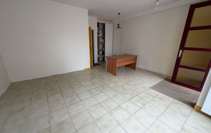 Maison COURCON (17170)  61 m2 135 000 € 