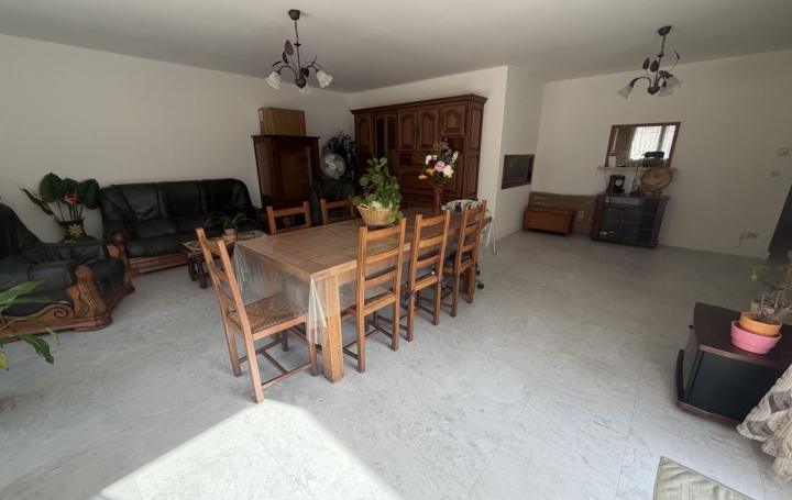 Maison SAINT-SAUVEUR-D'AUNIS (17540)  126 m2 293 000 € 