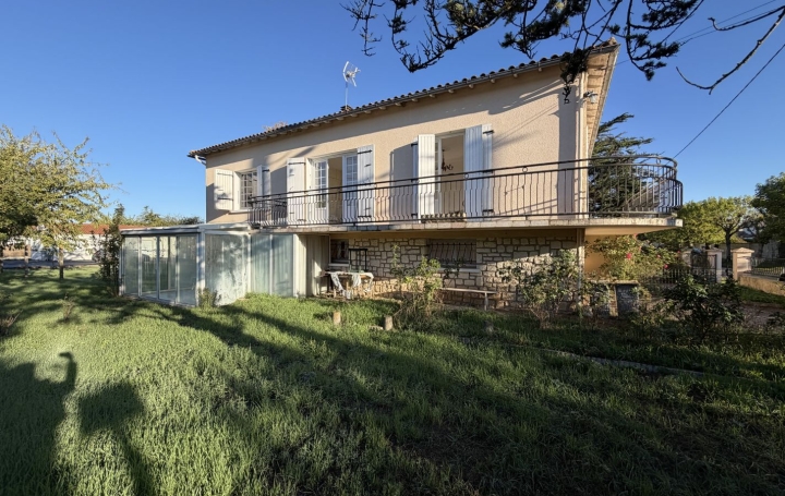 Maison SAINT-JEAN-DE-LIVERSAY (17170)  159 m2 164 500 € 