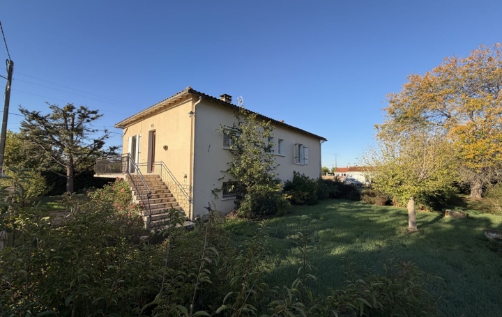 Maison SAINT-JEAN-DE-LIVERSAY (17170)  159 m2 164 500 € 